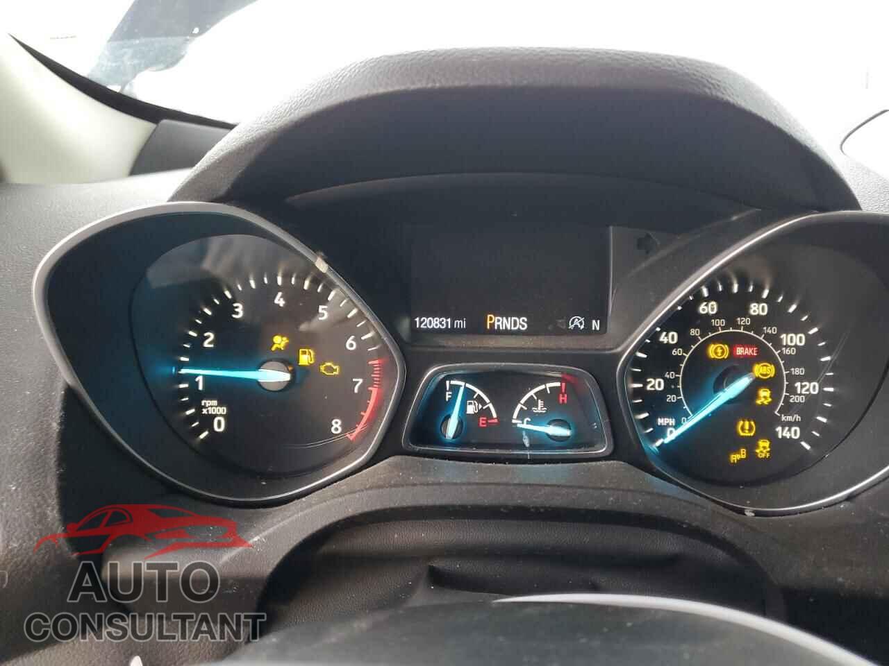 FORD ESCAPE 2018 - 1FMCU9J95JUB15119