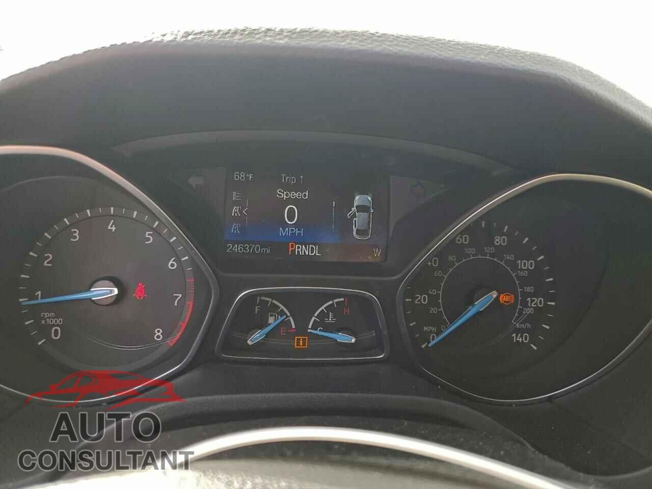 FORD FOCUS 2016 - 1FADP3F25GL402425