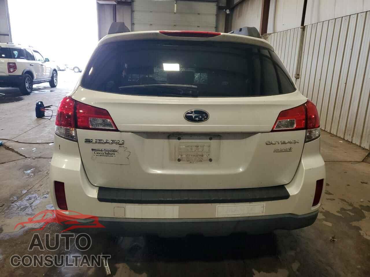 SUBARU OUTBACK 2013 - 4S4BRBCC4D3321927