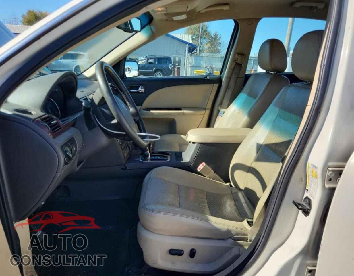 FORD TAURUS 2009 - 1FAHP24W49G123318