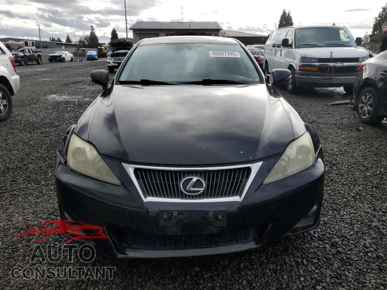 LEXUS IS 2011 - JTHBF5C29B5136987