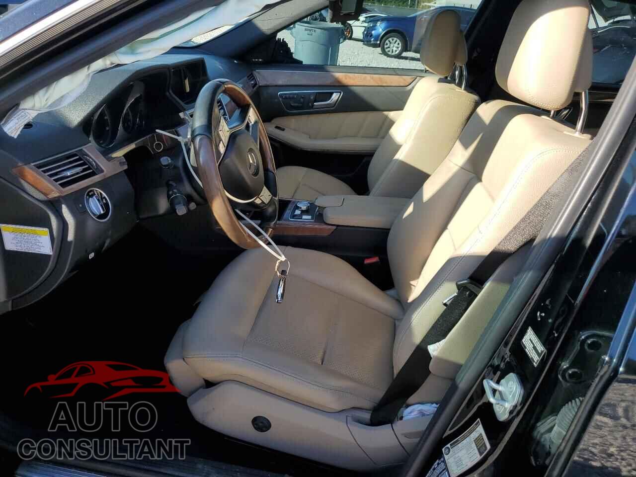 MERCEDES-BENZ E-CLASS 2013 - WDDHF5KB1DA729580