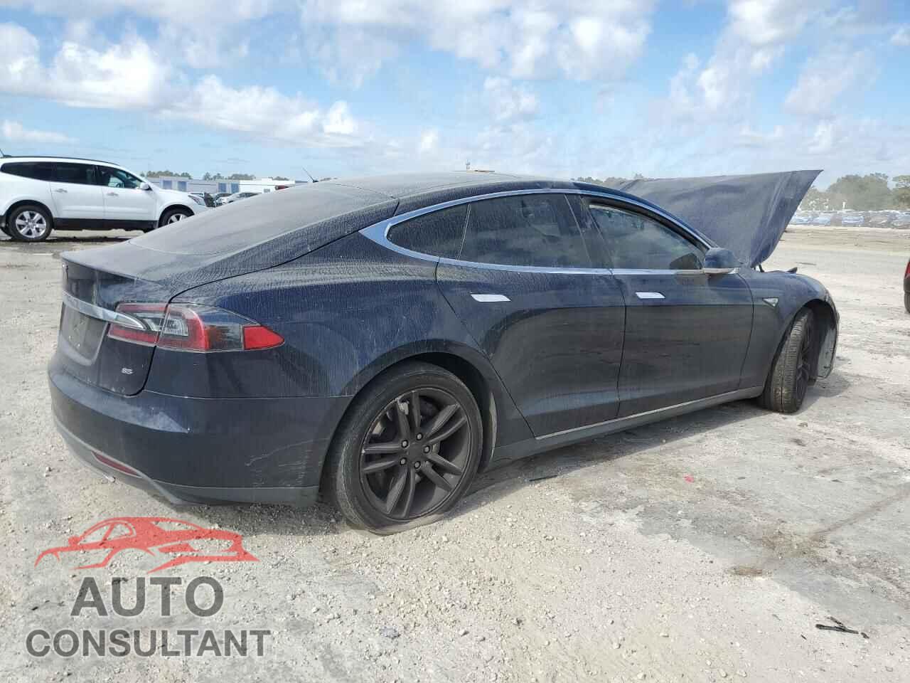 TESLA MODEL S 2014 - 5YJSA1H15EFP41245