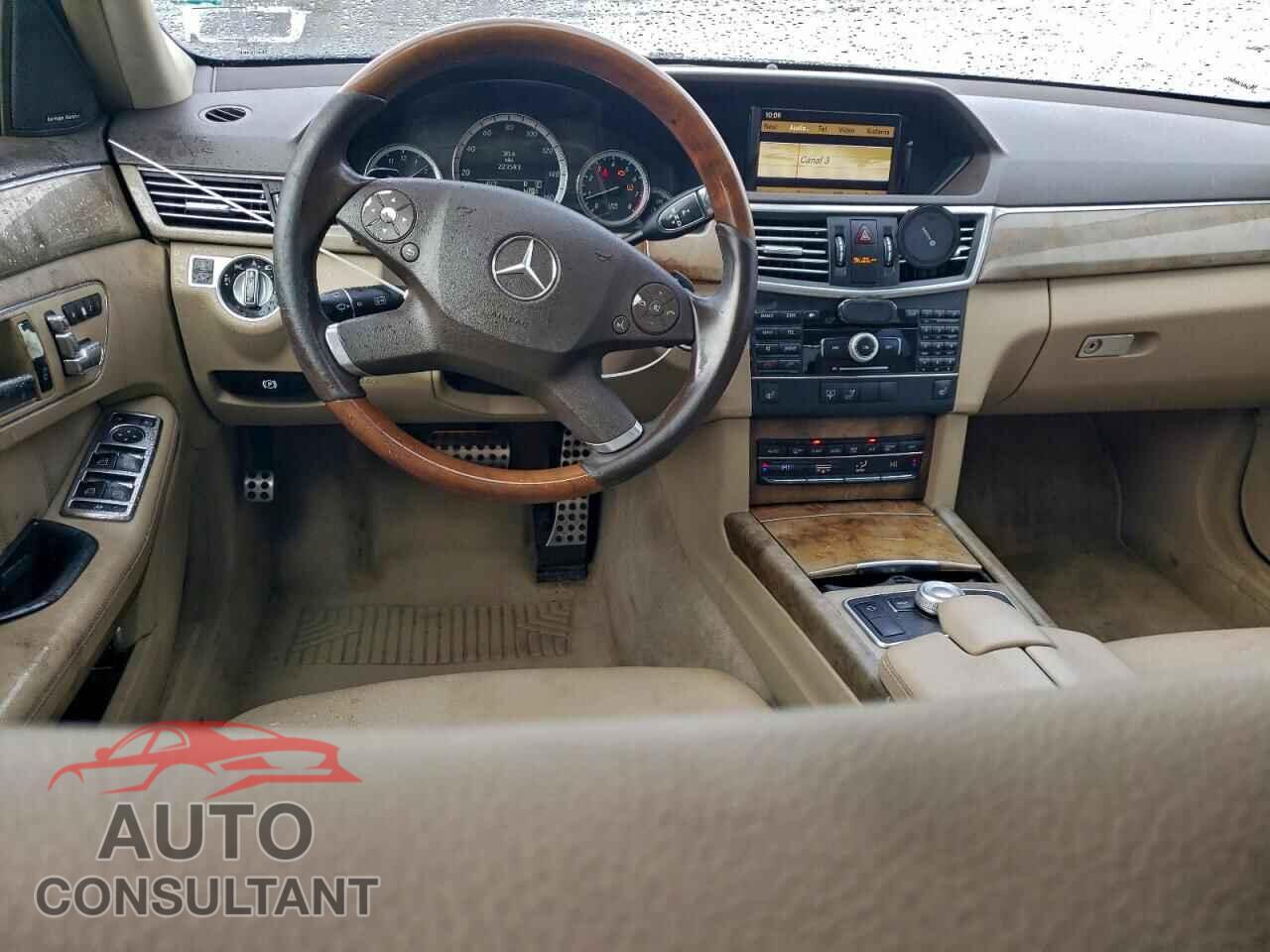 MERCEDES-BENZ E-CLASS 2011 - WDDHF8HB3BA306599