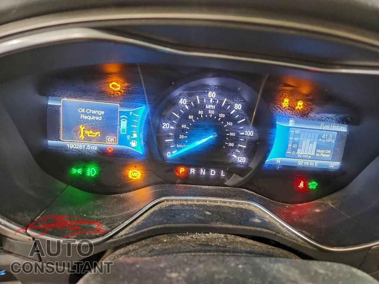 FORD FUSION 2015 - 3FA6P0LU2FR198972