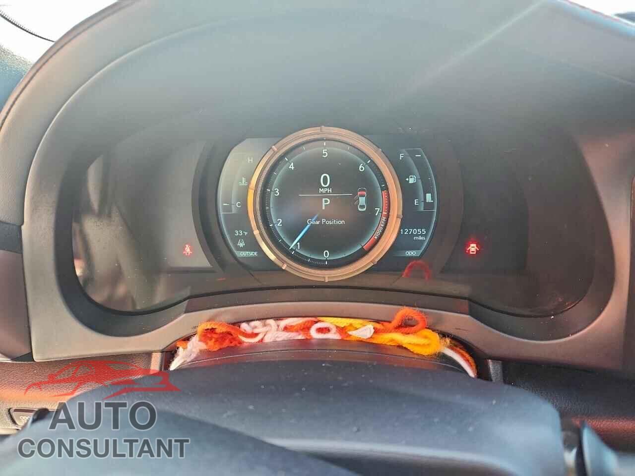 LEXUS IS 2015 - JTHBE1D21F5015418