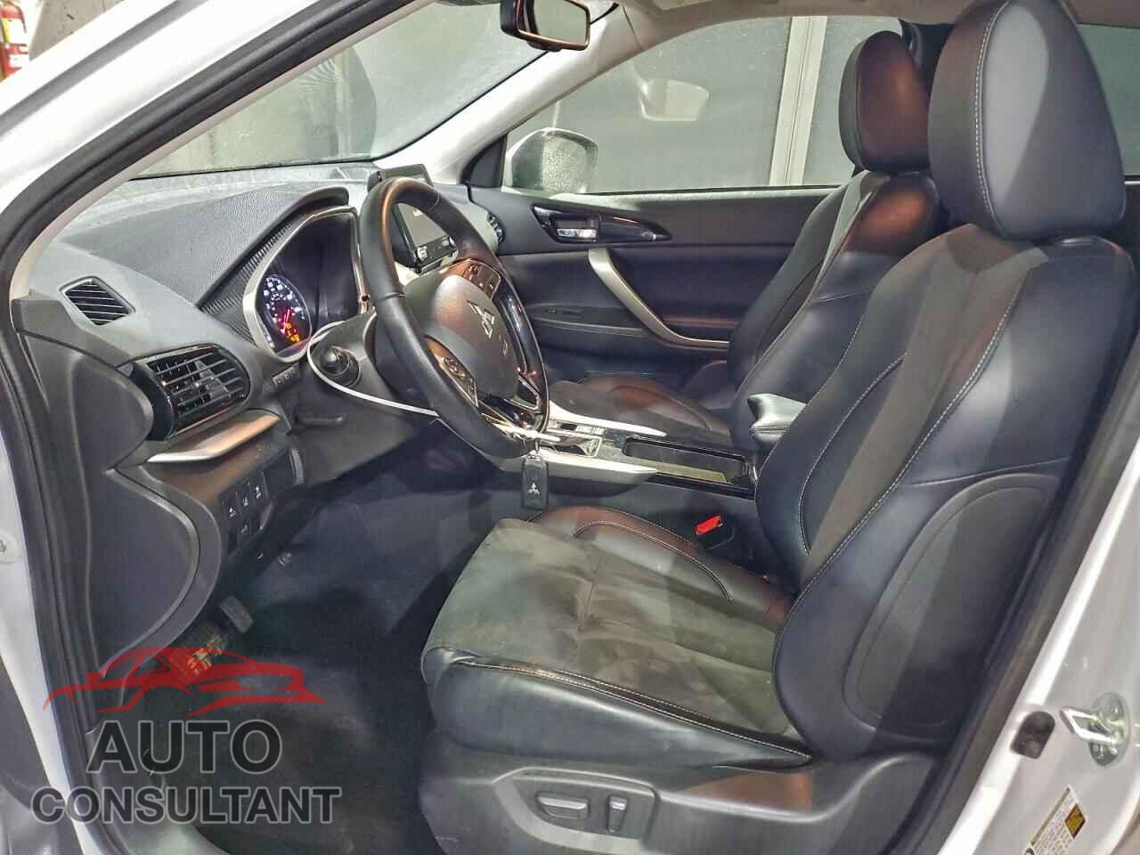 MITSUBISHI ECLIPSE 2024 - JA4ATWAA7RZ064061