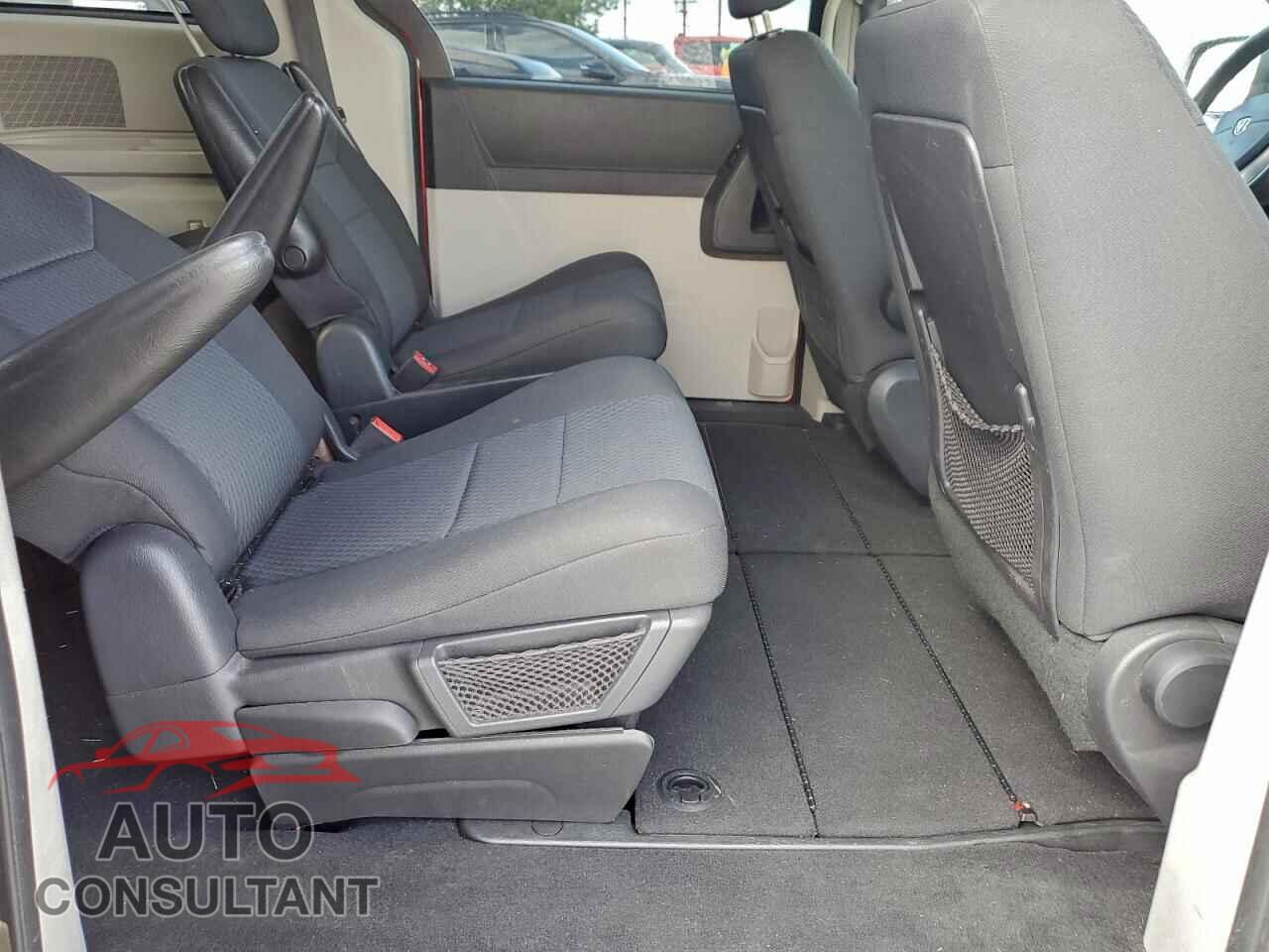 DODGE CARAVAN 2010 - 2D4RN4DE1AR127307