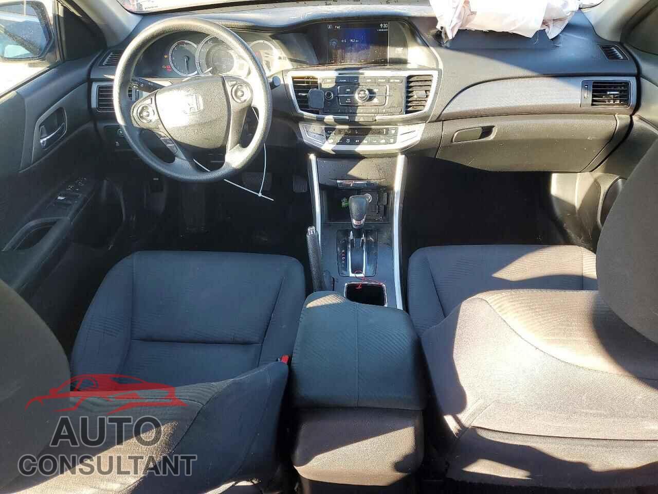 HONDA ACCORD 2015 - 1HGCR2F39FA098921