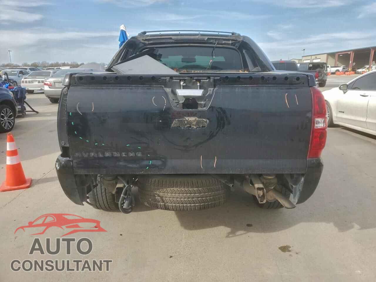 CHEVROLET AVALANCHE 2013 - 3GNMCFE06DG380992