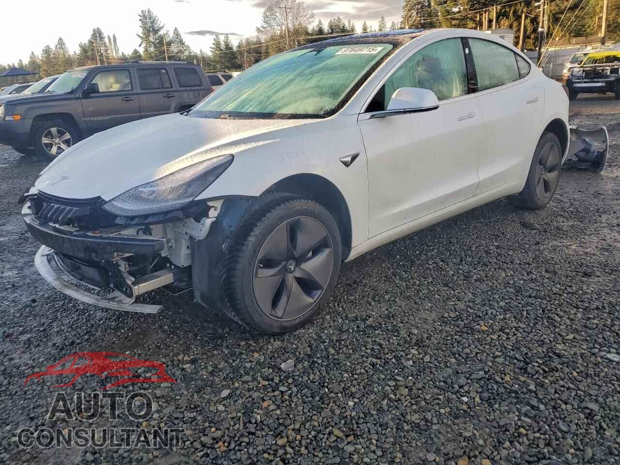 TESLA MODEL 3 2018 - 5YJ3E1EB6JF146775