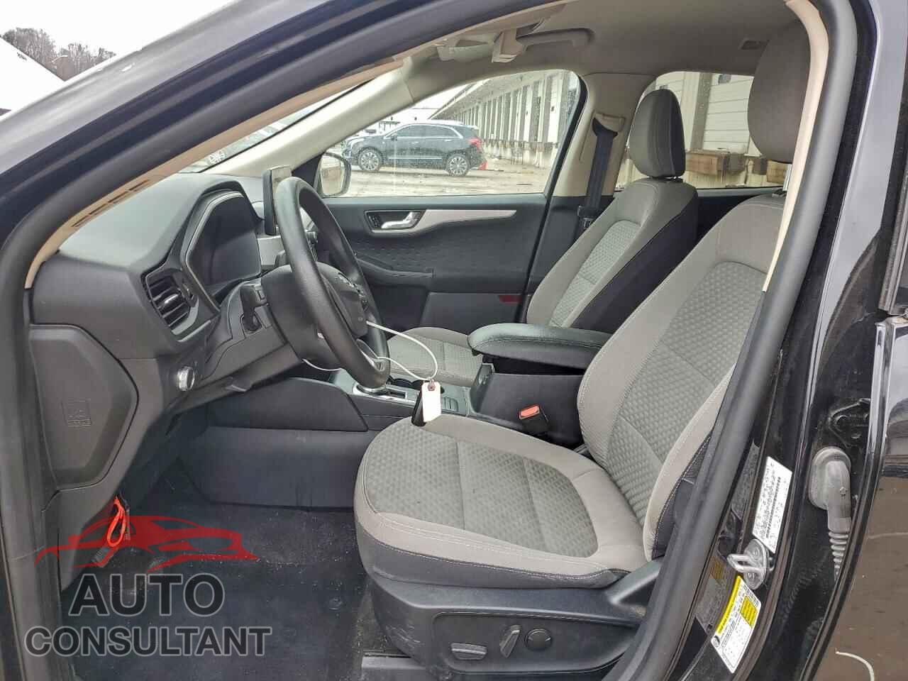 FORD ESCAPE 2020 - 1FMCU9G60LUA61907