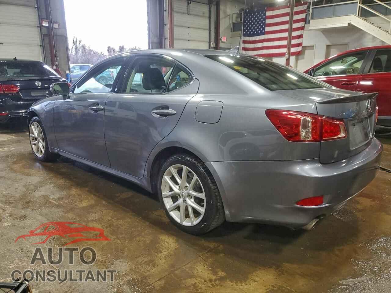LEXUS IS 2012 - JTHCF5C23C5054484