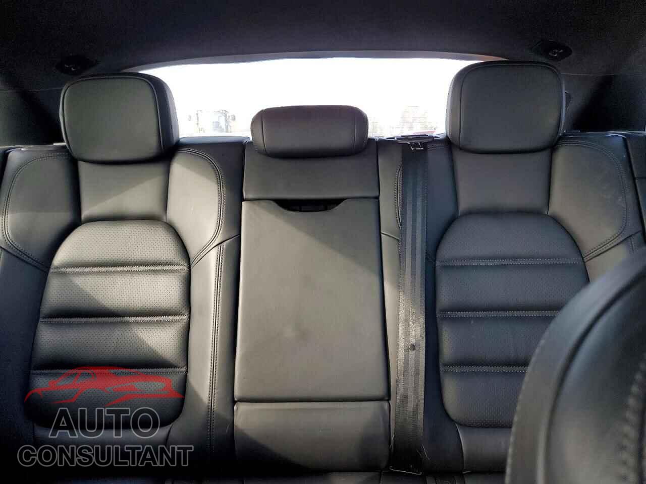 PORSCHE MACAN 2016 - WP1AF2A53GLB93390