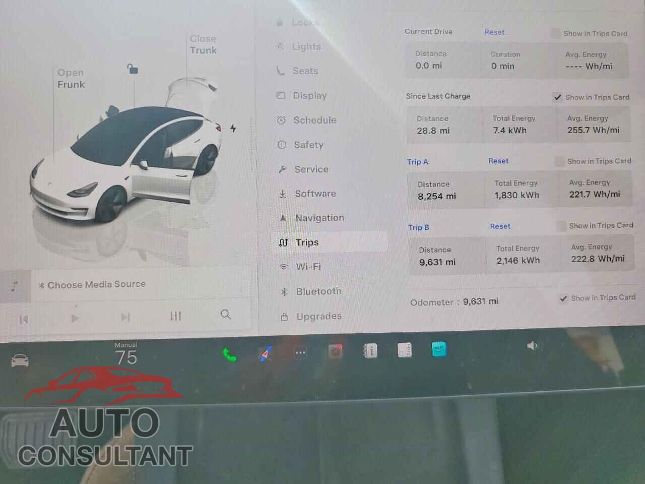 TESLA MODEL 3 2022 - 5YJ3E1EA9NF320075