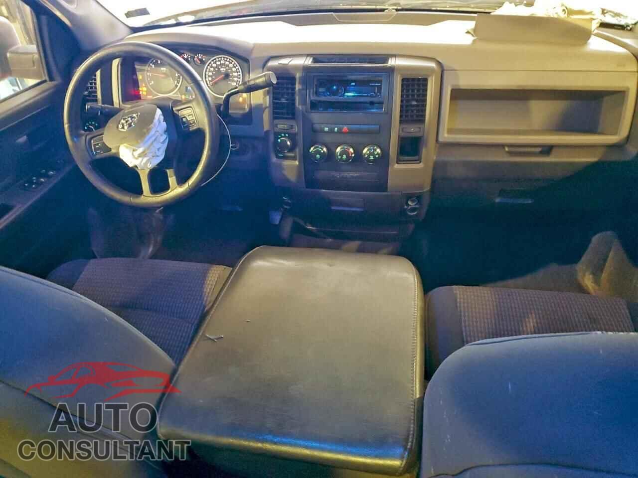 DODGE RAM 1500 2012 - 1C6RD7FT8CS283978