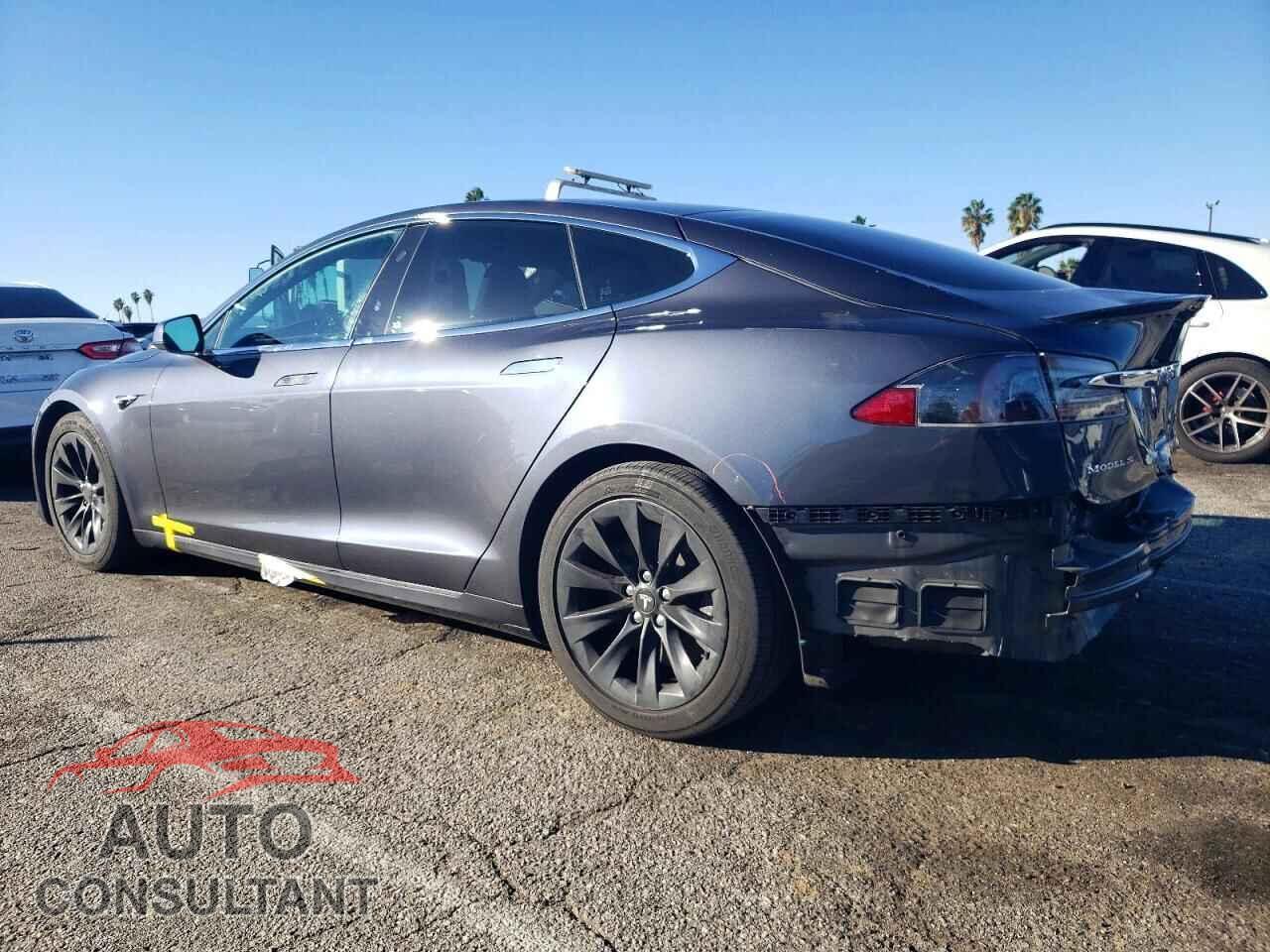 TESLA MODEL S 2018 - 5YJSA1E24JF261446