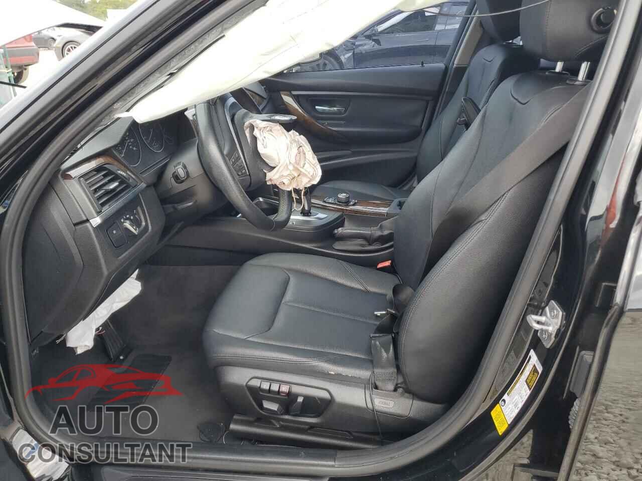 BMW 3 SERIES 2015 - WBA3A5C52FF609656