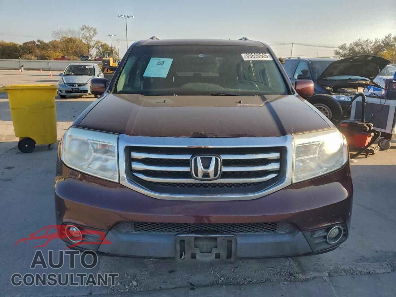 HONDA PILOT 2013 - 5FNYF3H98DB030442