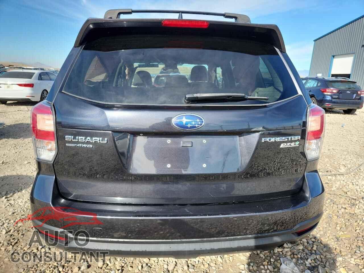 SUBARU FORESTER 2017 - JF2SJAEC6HH509376