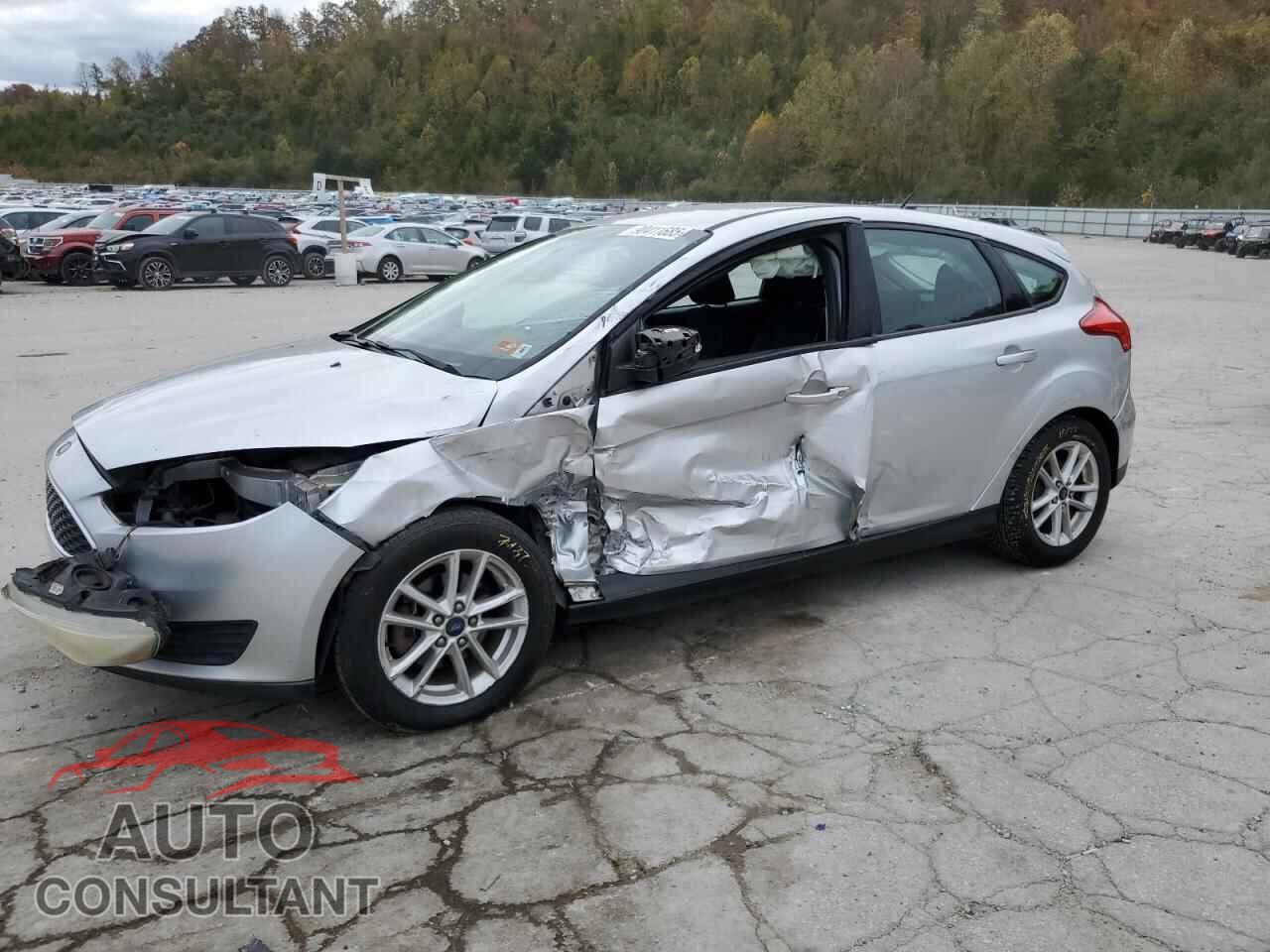 FORD FOCUS 2015 - 1FADP3K2XFL284022