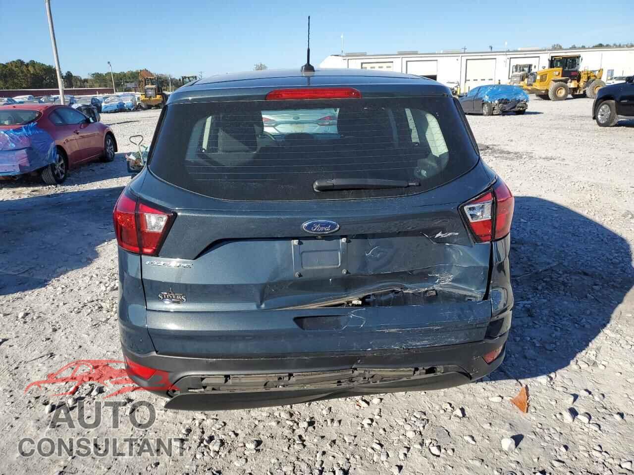 FORD ESCAPE 2019 - 1FMCU0F79KUB20022