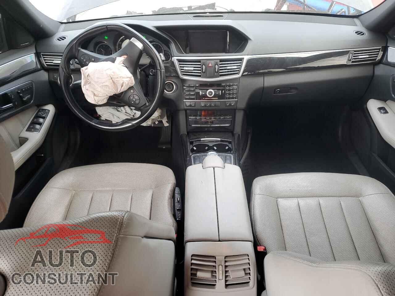 MERCEDES-BENZ E-CLASS 2011 - WDDHF7CB5BA406544