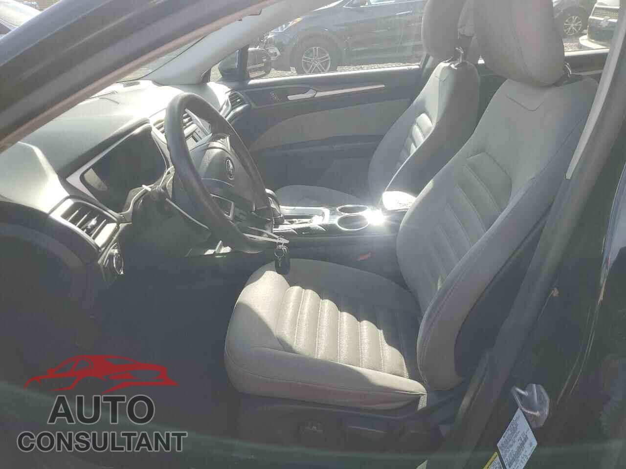 FORD FUSION 2014 - 3FA6P0G79ER118375