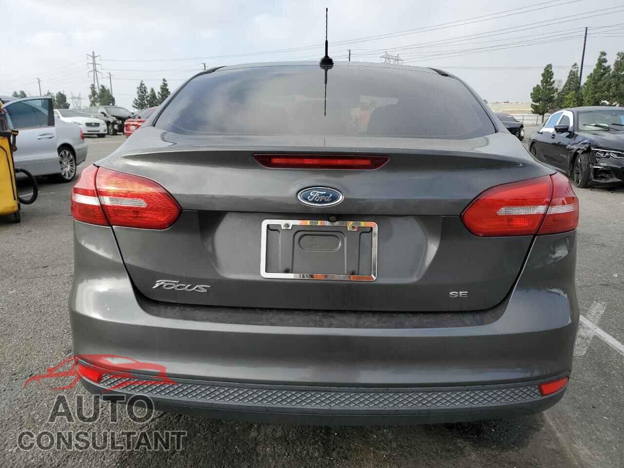 FORD FOCUS 2016 - 1FADP3F23GL320029