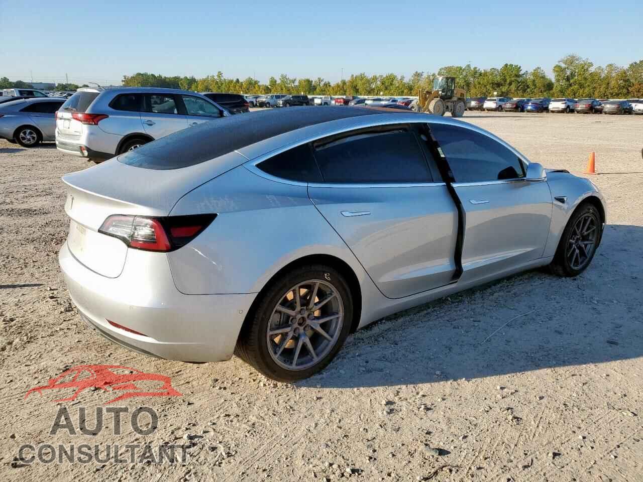TESLA MODEL 3 2018 - 5YJ3E1EA6JF077271