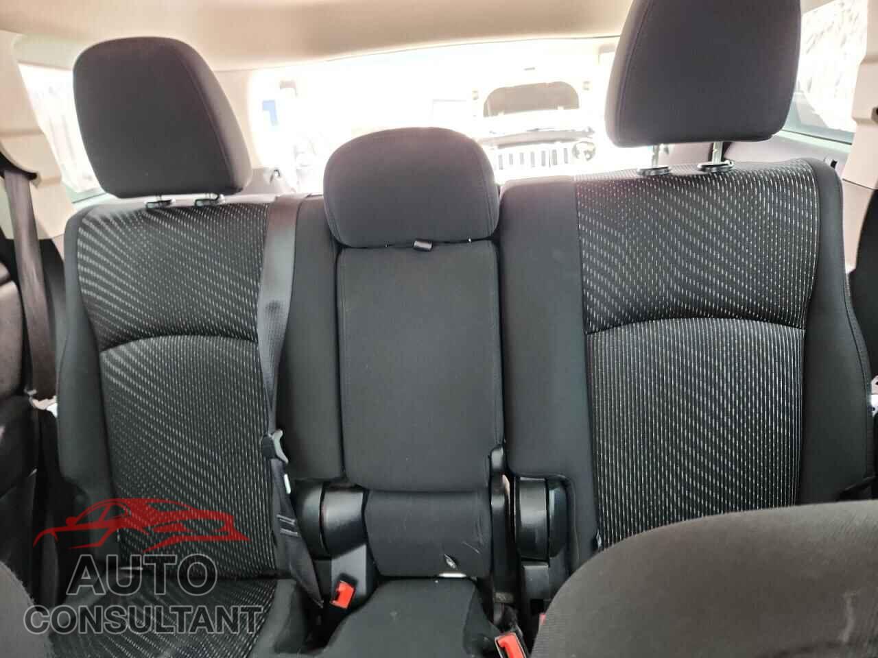 DODGE JOURNEY 2012 - 3C4PDCAB0CT304585