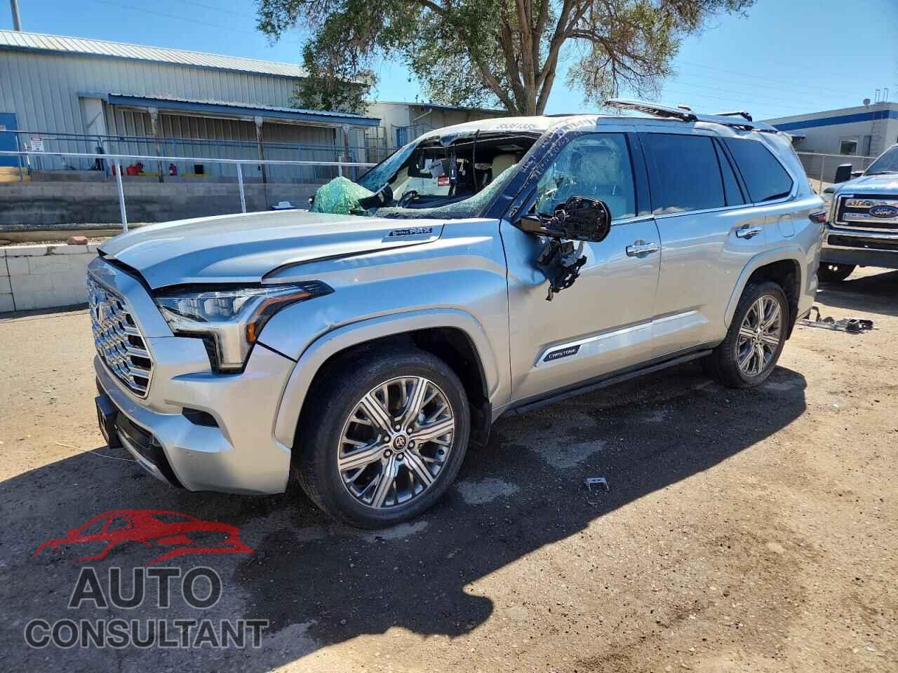 TOYOTA SEQUOIA 2023 - 7SVAAABA1PX014834
