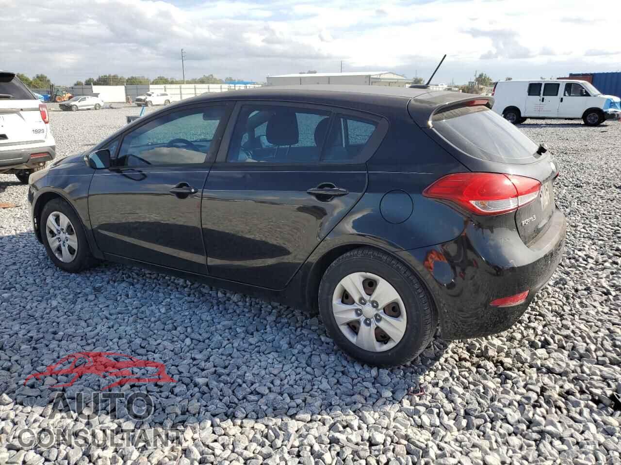 KIA FORTE 2017 - KNAFK5A83H5704632