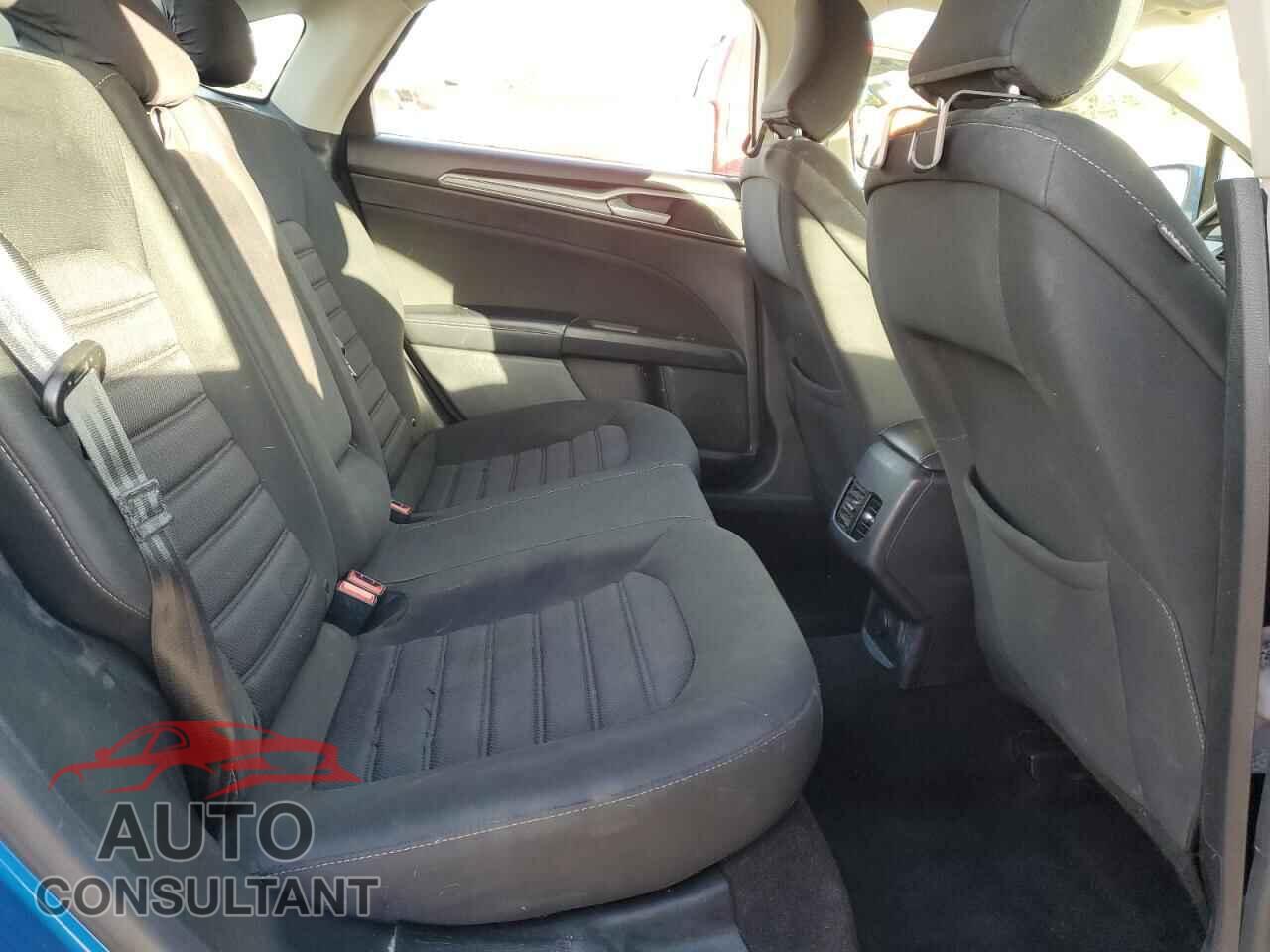 FORD FUSION 2019 - 3FA6P0HD7KR243410