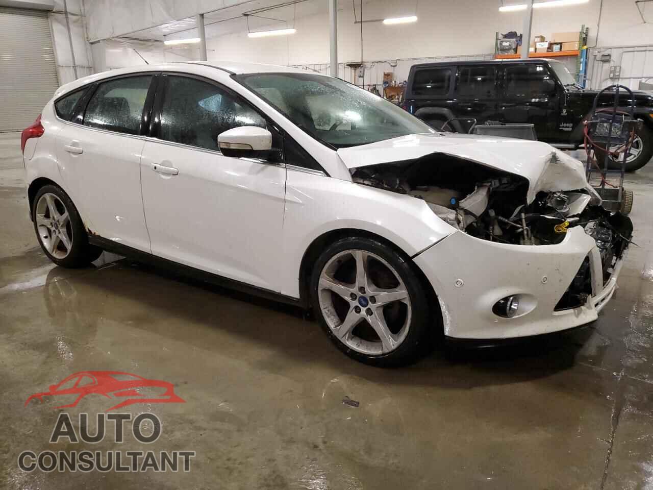 FORD FOCUS 2012 - 1FAHP3N28CL139845