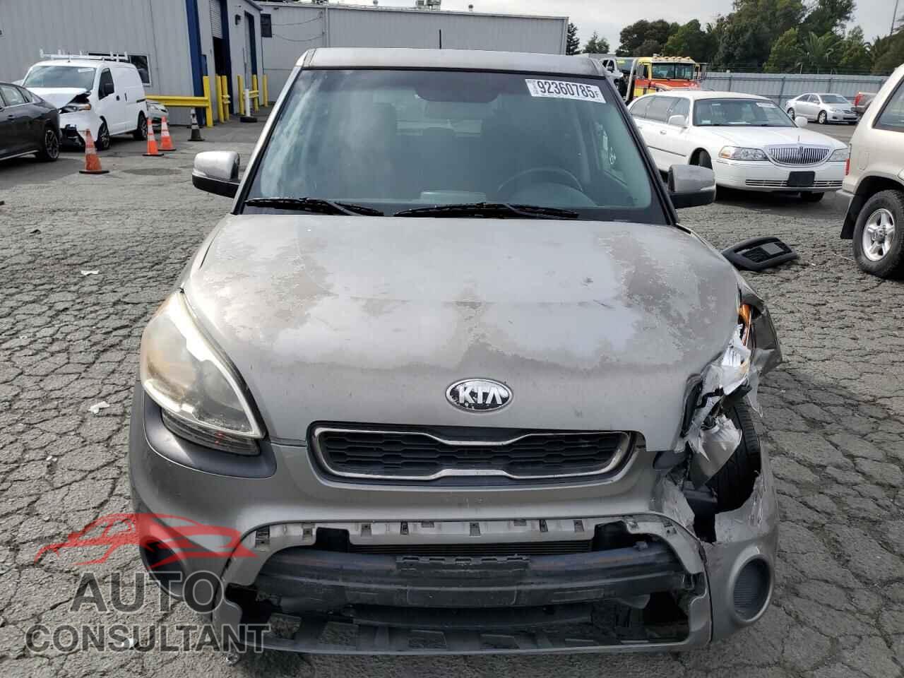 KIA SOUL 2013 - KNDJT2A68D7521345