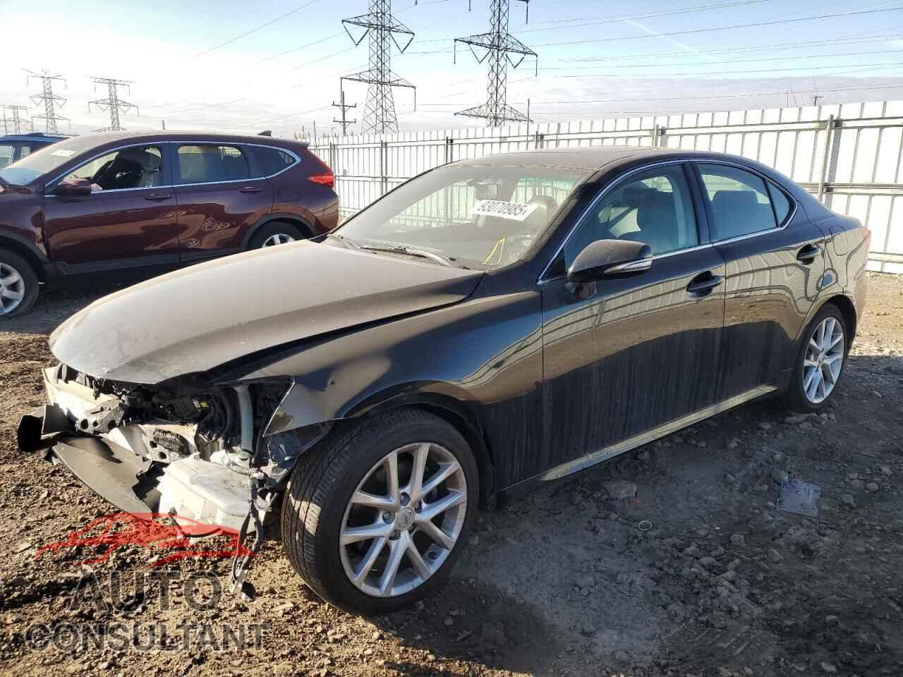 LEXUS IS 2011 - JTHCF5C21B5048956