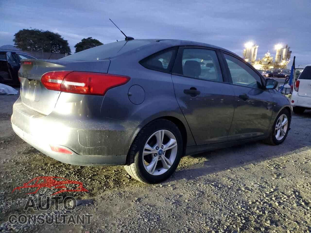 FORD FOCUS 2015 - 1FADP3E2XFL221112