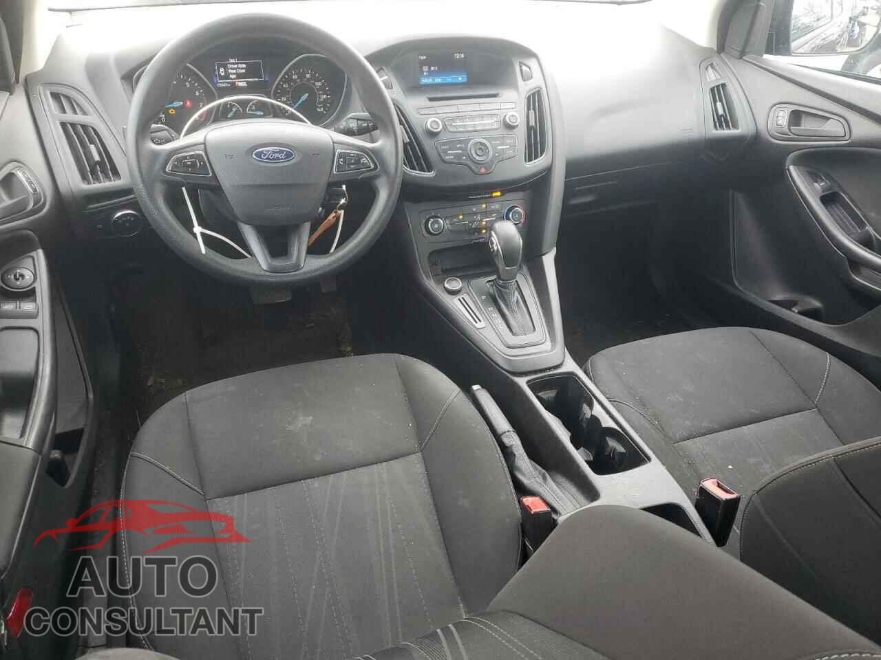 FORD FOCUS 2016 - 1FADP3E24GL336225