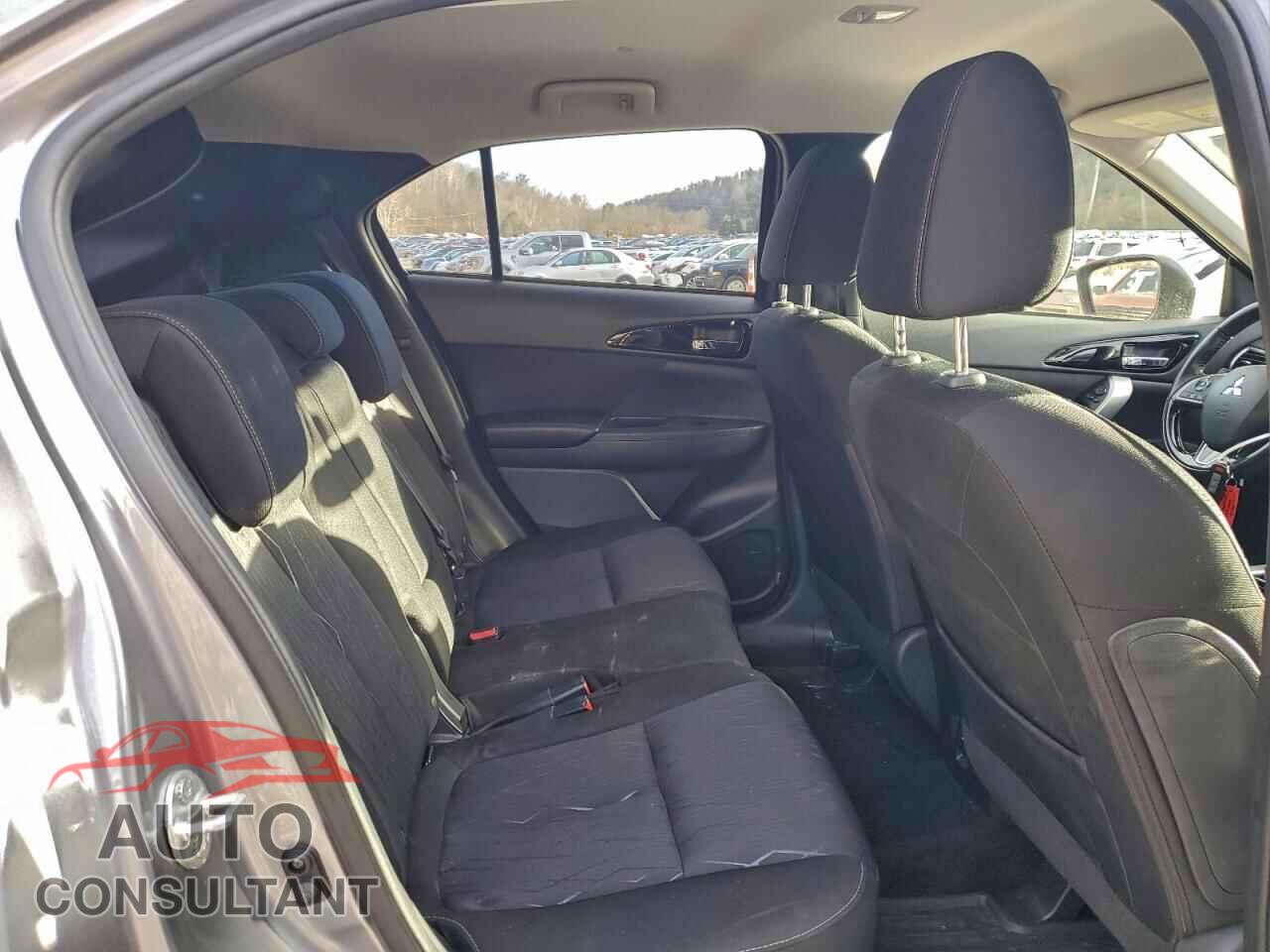 MITSUBISHI ECLIPSE 2019 - JA4AT5AA2KZ051976