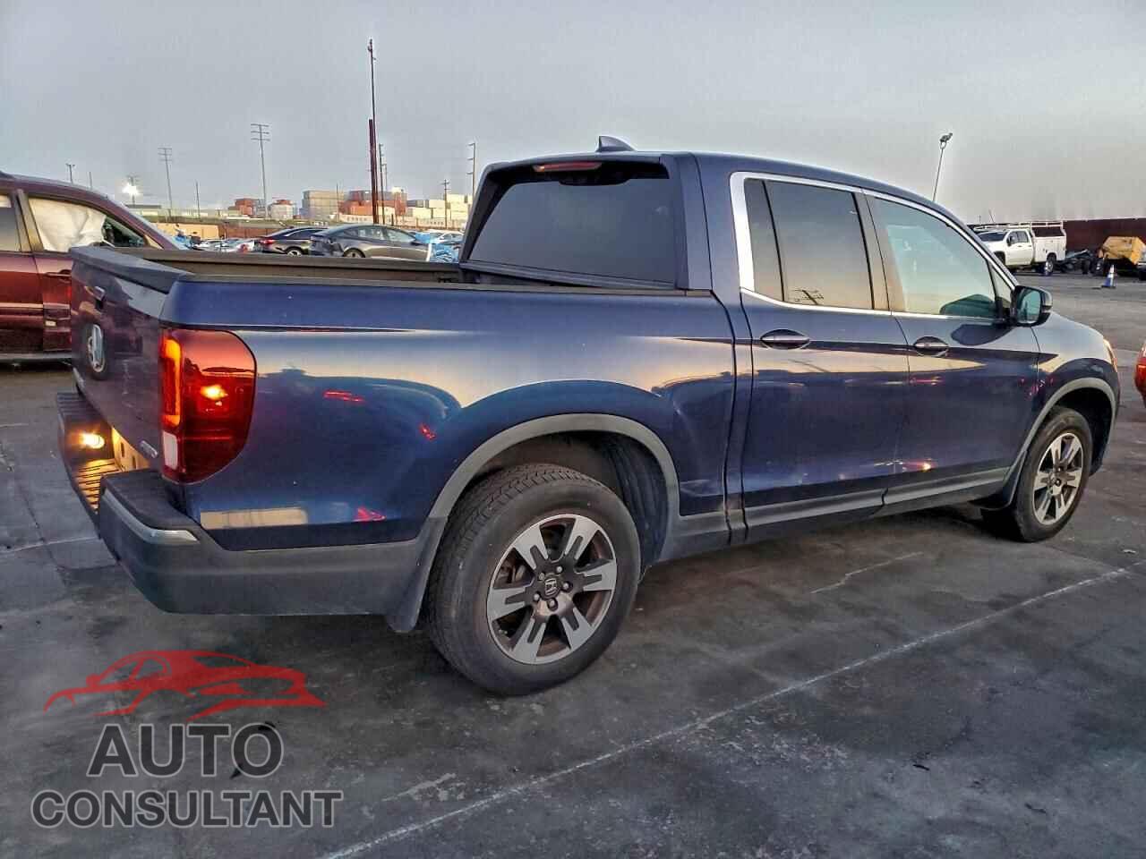 HONDA RIDGELINE 2017 - 5FPYK3F58HB006179