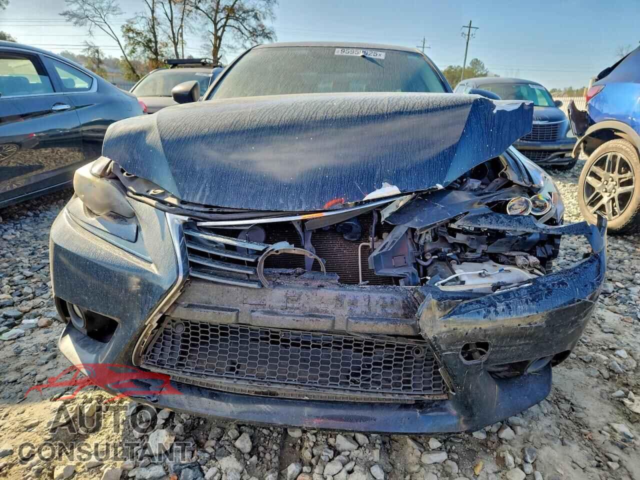 LEXUS IS 2014 - JTHBF1D23E5011463