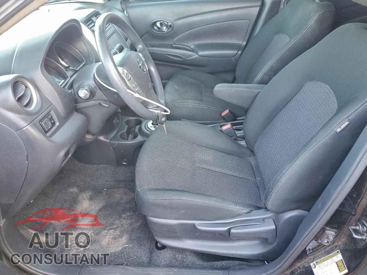 NISSAN VERSA 2019 - 3N1CN7AP3KL877822