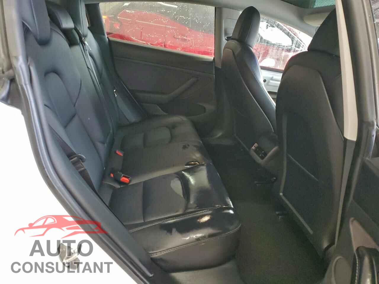 TESLA MODEL 3 2021 - 5YJ3E1EC4MF029547