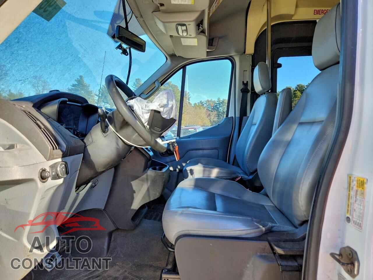 FORD TRANSIT 2015 - 1FTNE2CM8FKA82364