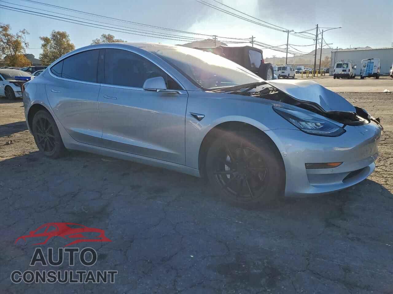TESLA MODEL 3 2018 - 5YJ3E1EA7JF060723