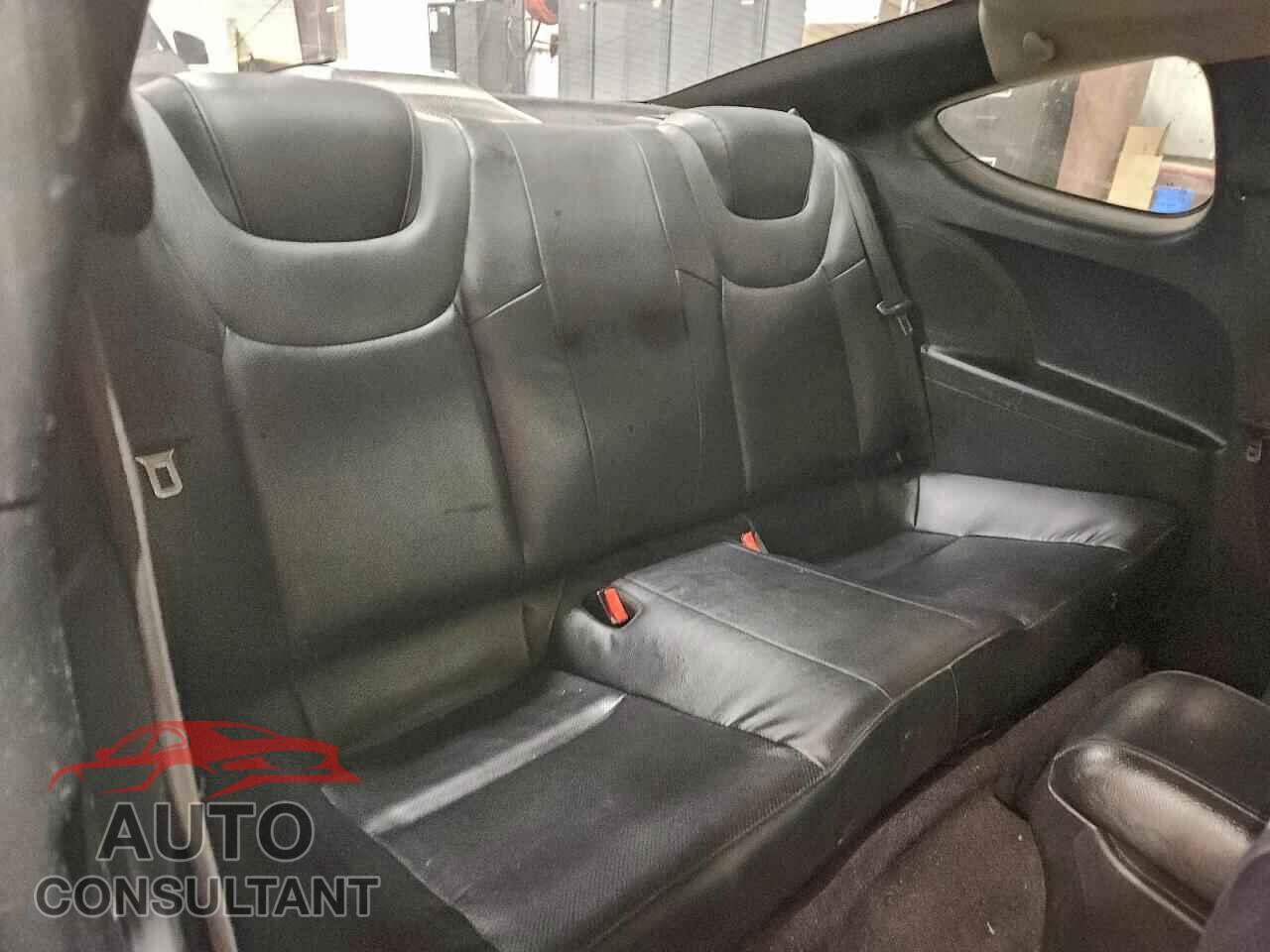 HYUNDAI GENESIS 2011 - KMHHT6KD2BU060141