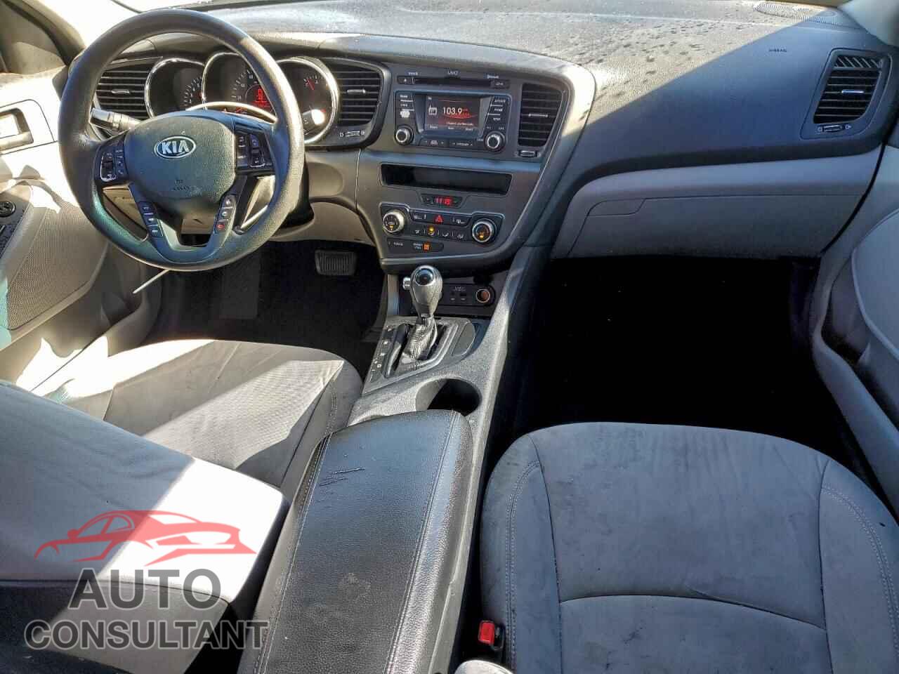 KIA OPTIMA 2013 - KNAGM4A71D5373625