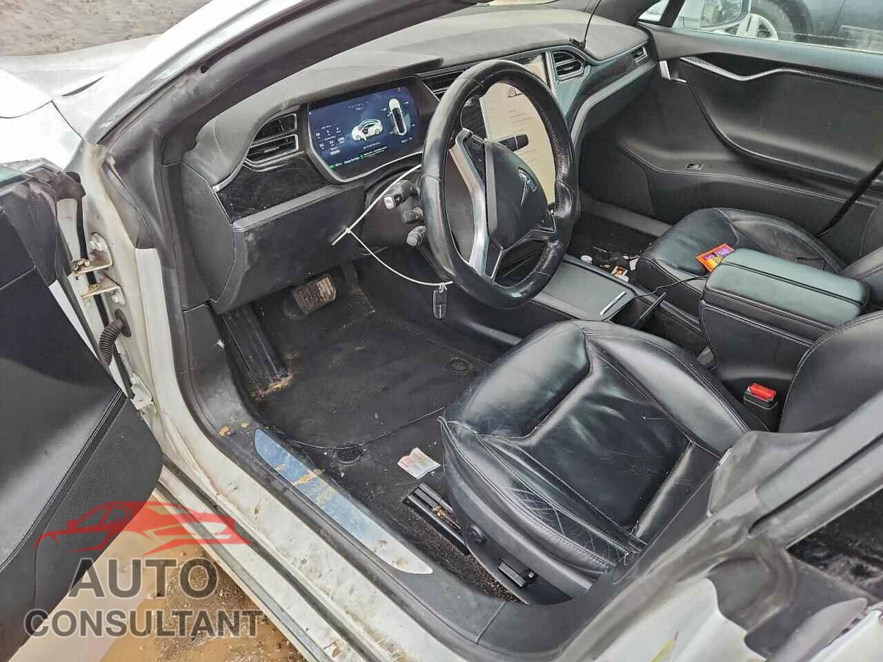 TESLA MODEL S 2016 - 5YJSA1E21GF151012