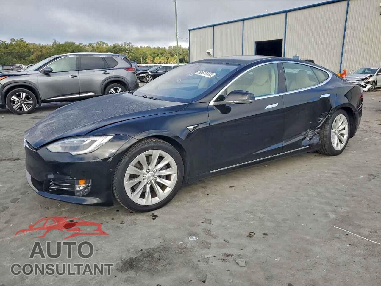 TESLA MODEL S 2017 - 5YJSA1E25HF190722